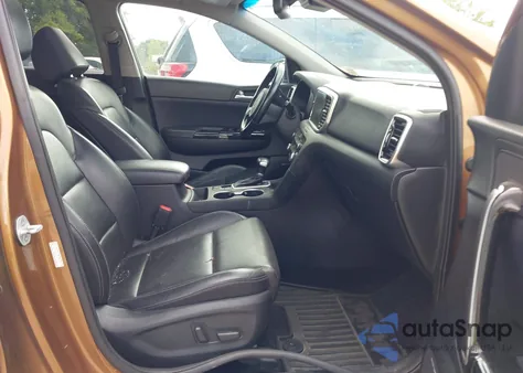 2020 Kia Sportage Ex z USA, uszkodzony, nr VIN KNDPN3AC7L7793710